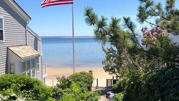 Beach nearby, beach towels