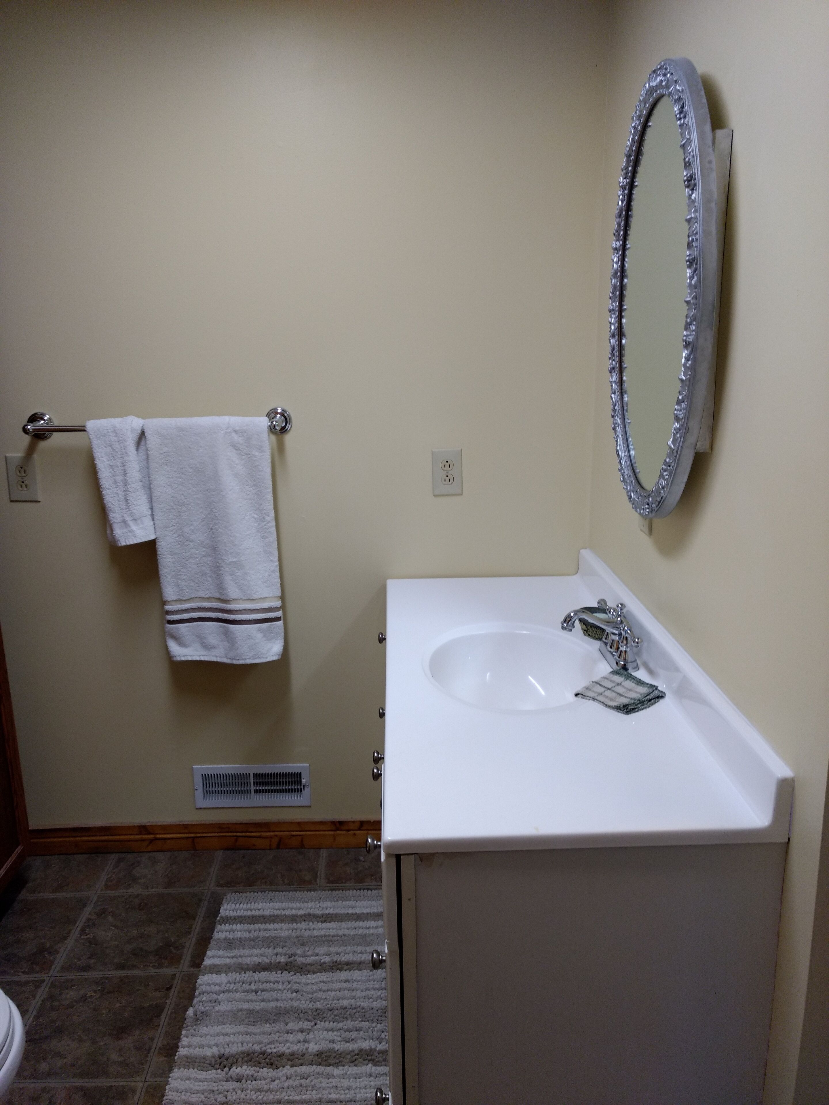 FAITH -CABIN at UPPER SILVER LAKE  ~ 6 Person / 2 Bedroom