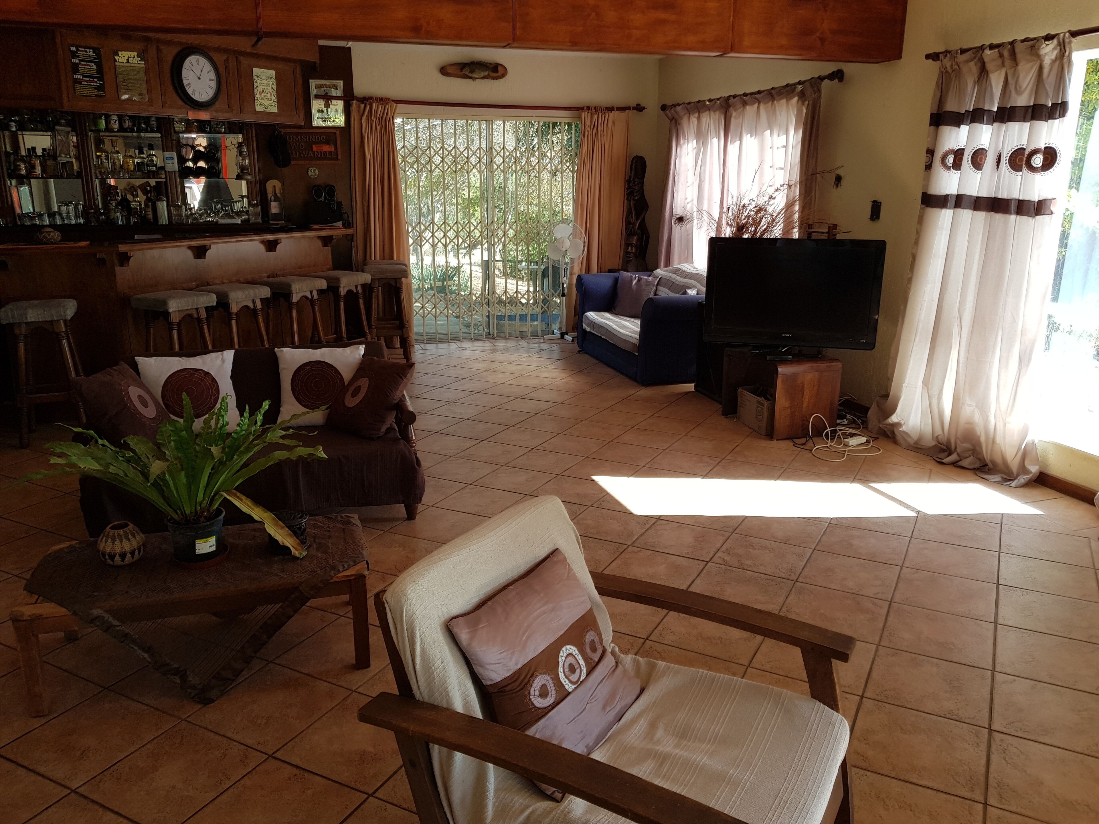 Fireplace, DVD player, books