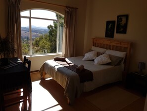 9 多间卧室、熨斗/熨衣板、WiFi、床单