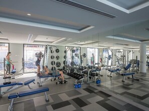 Fitness facility - Burj Al Arab view one bedroom sleeps 4 (Al Sufouh)