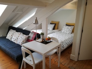 1 habitación y caja de seguridad en la habitación 