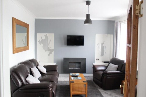 Großes 4 Schlafzimmer, 4 Badezimmerhaus in zentralem Portree