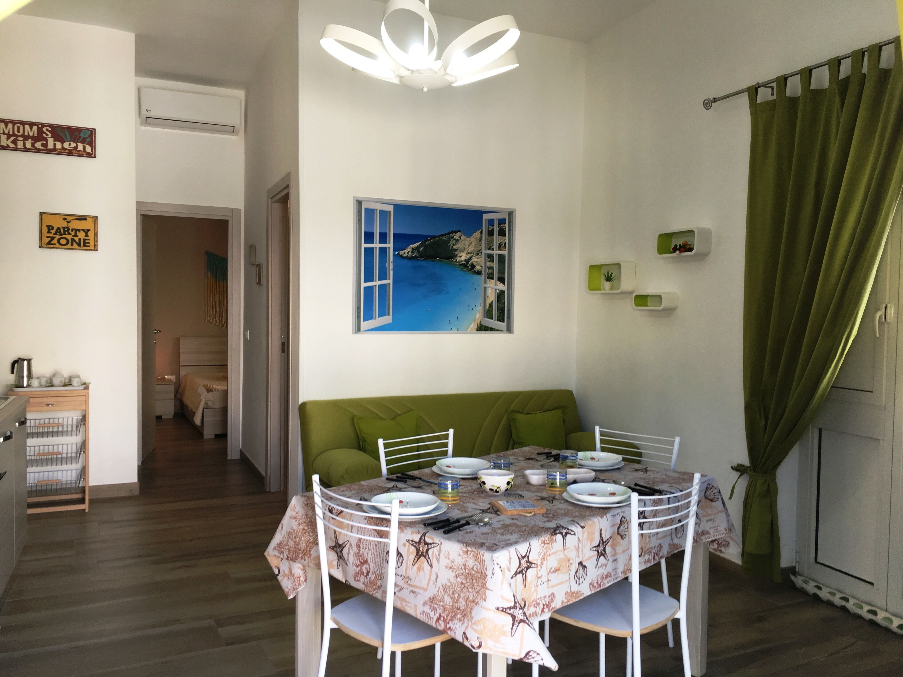 Torre dell'Orso New apartment 5 places economic 300 m from the sand
