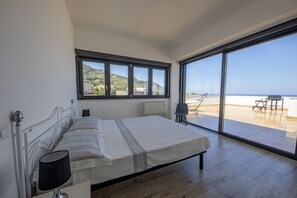 2 Schlafzimmer, Bügeleisen/Bügelbrett, Reisekinderbett, kostenloses WLAN