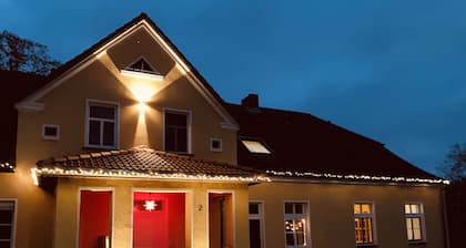 Dream vacation apartment with Elbe view Gutshaus Polte