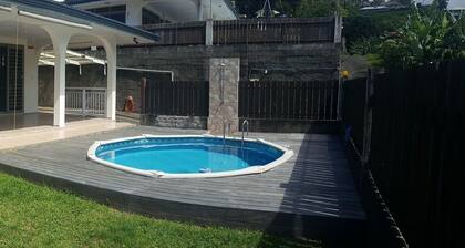 HANIKEA RUHE & POOL ZU HAUSE