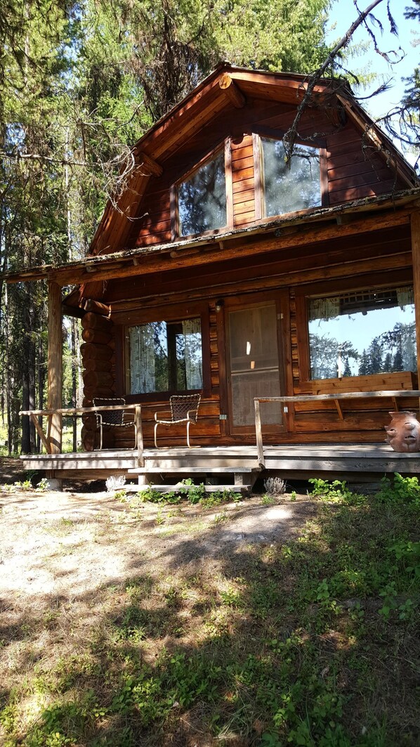 Exterior detail - "Loon's Nest" rustic cabin hidden amongst the pines (Condon)