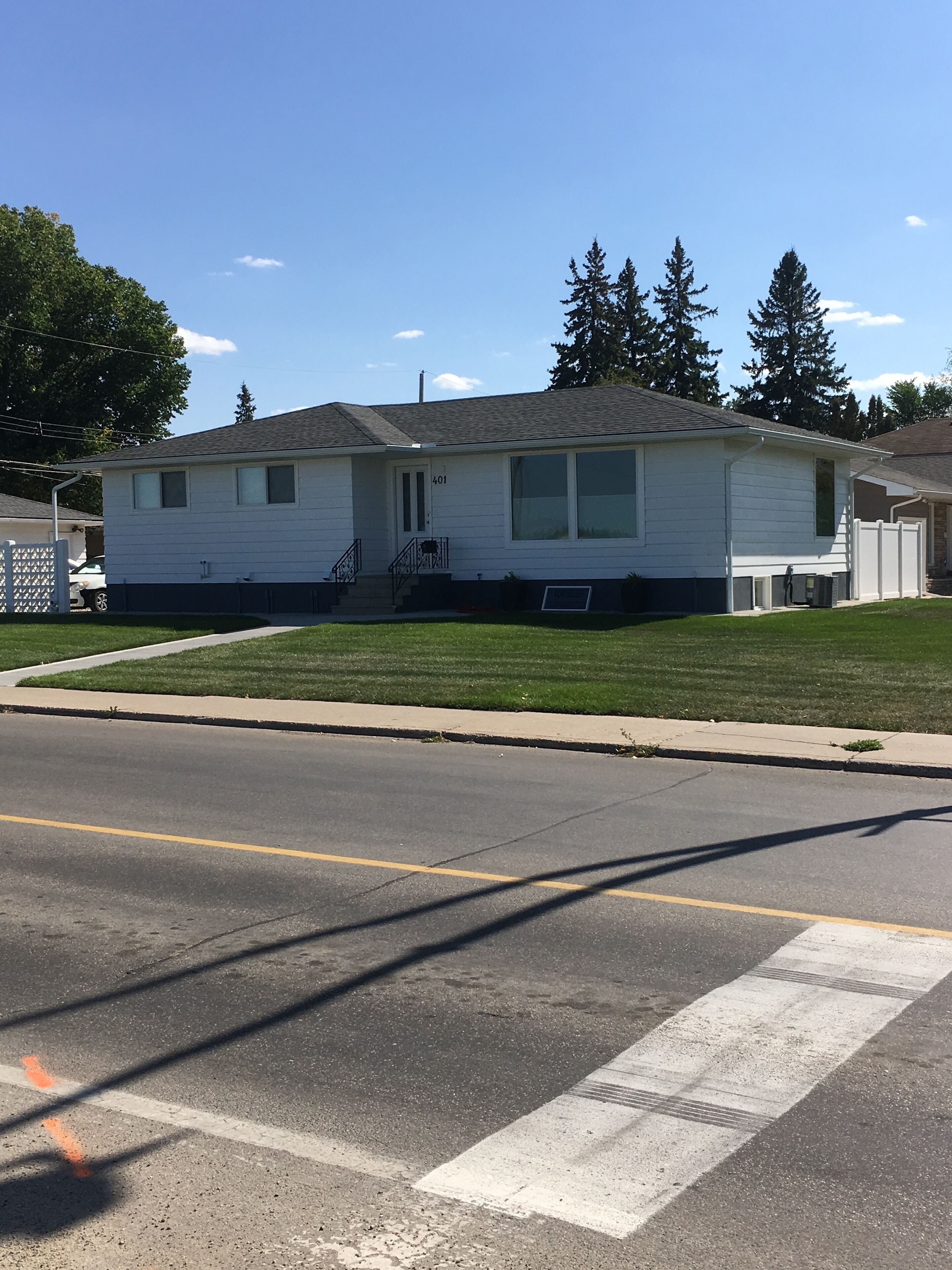 Main Floor Bungalow - minutes from University of Saskatchewan