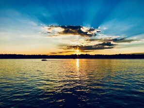 Ubicación a pie de playa y tumbonas