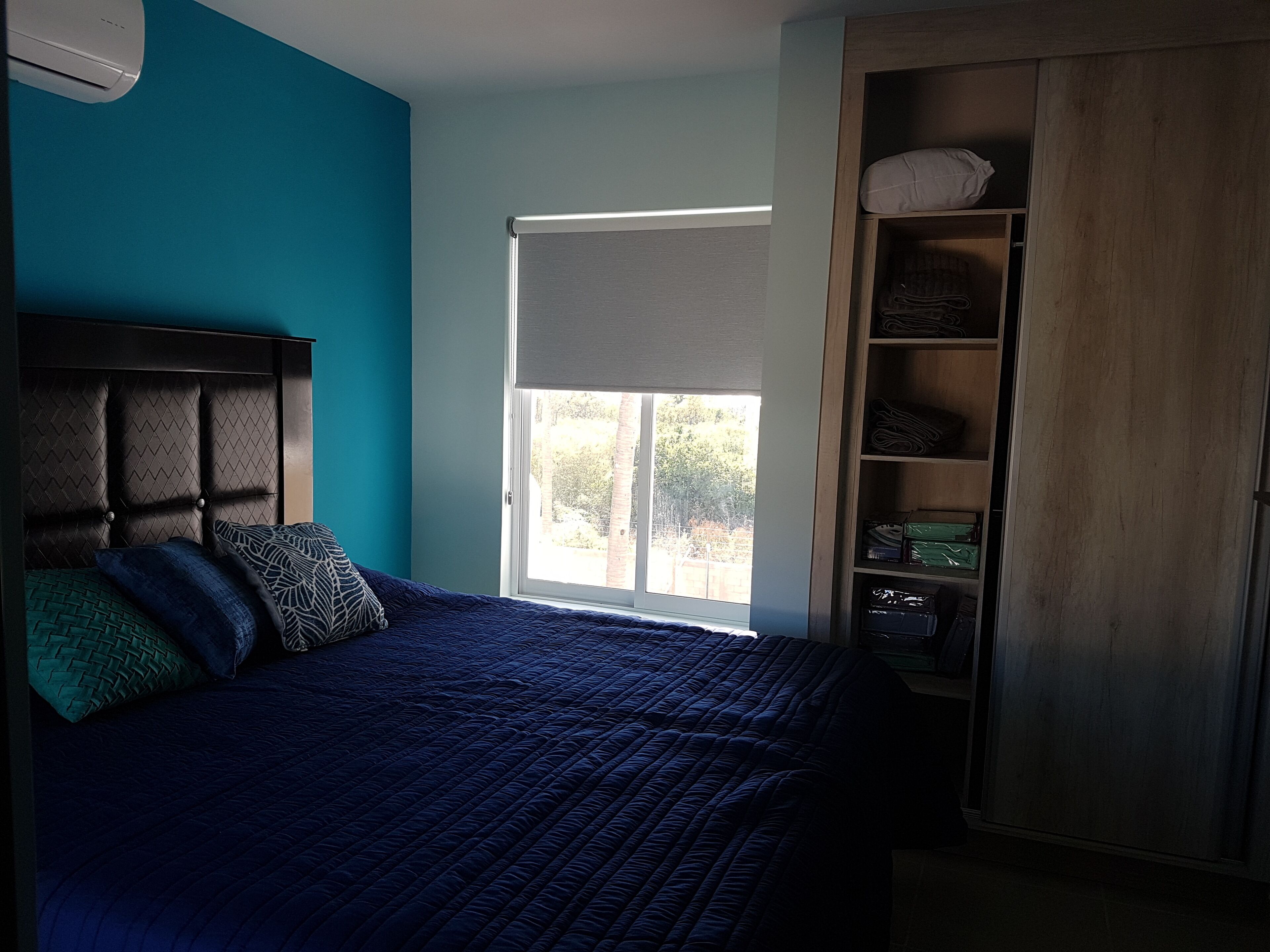 Valeria's Beautiful Almar Condo for 6, walk 500 meters to the beach