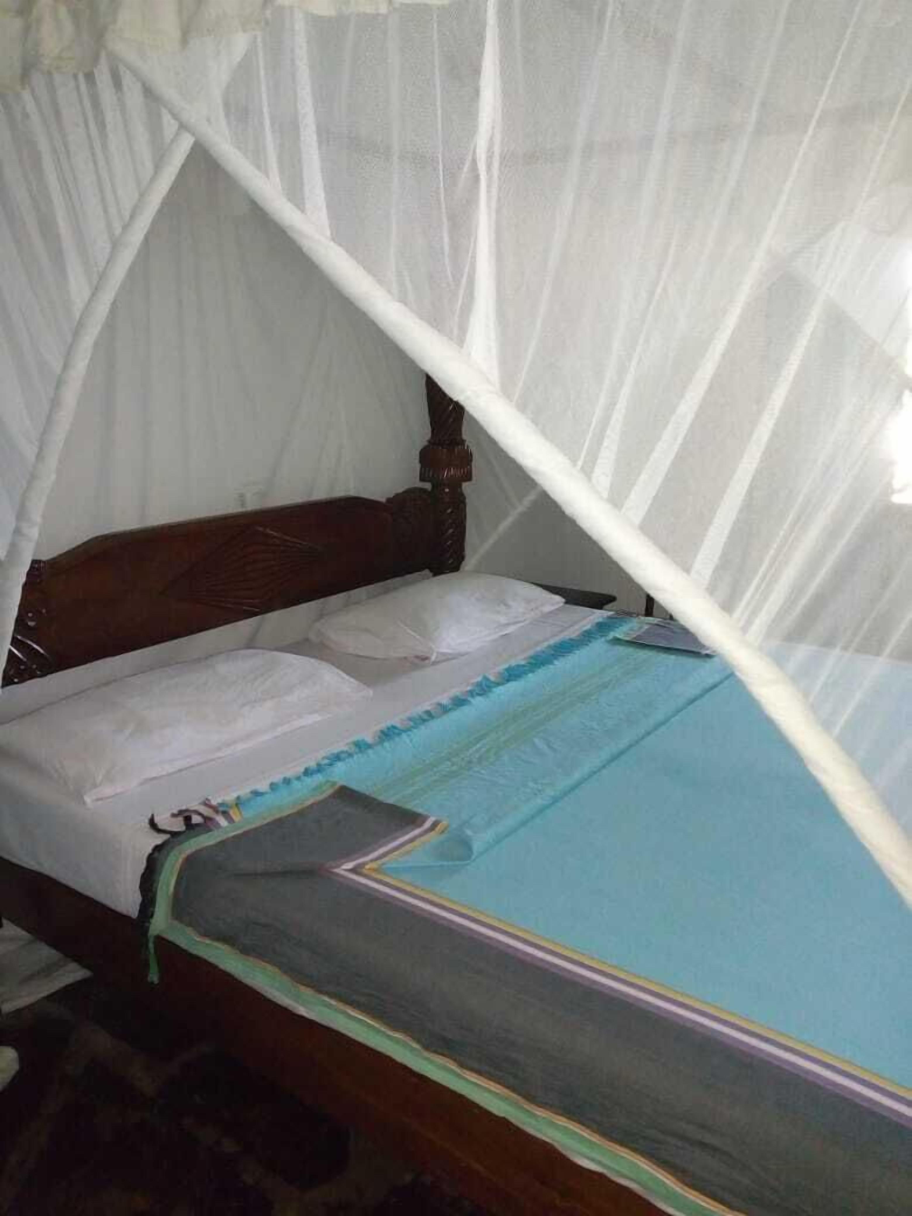 6 Schlafzimmer