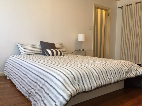 1 bedroom, iron/ironing board, WiFi, bed sheets