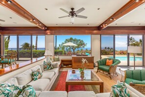 Smart TV, DVD player, stereo - Tranquil 4BR Villa (21) at Mauna Kea – Ocean Views & Poolside Living (Kamuela)