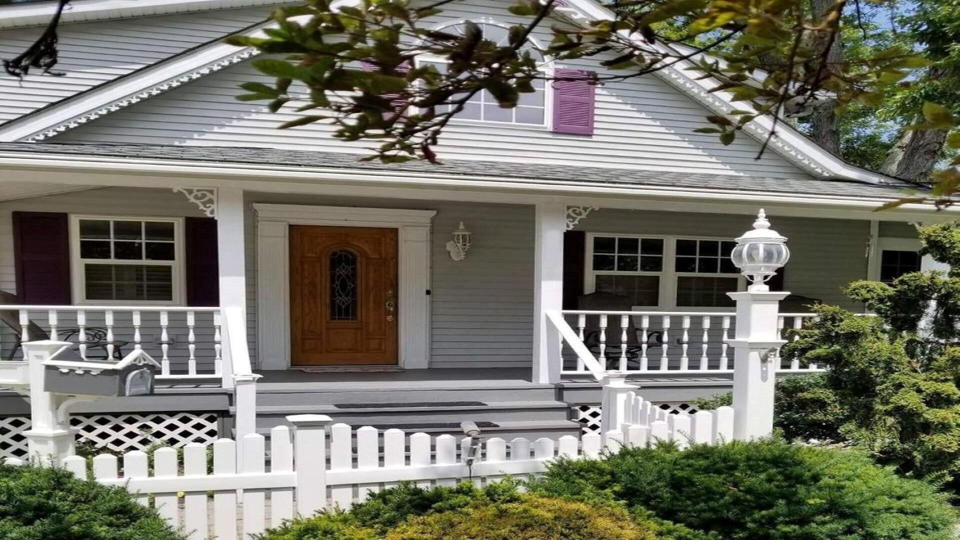  Lake Erie 3bed/2bath Colonial, near beaches, Cedar Point,  Sport Force & more!