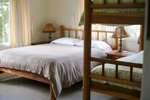 6 Schlafzimmer, Bettwäsche, Rollstuhlgeeignet