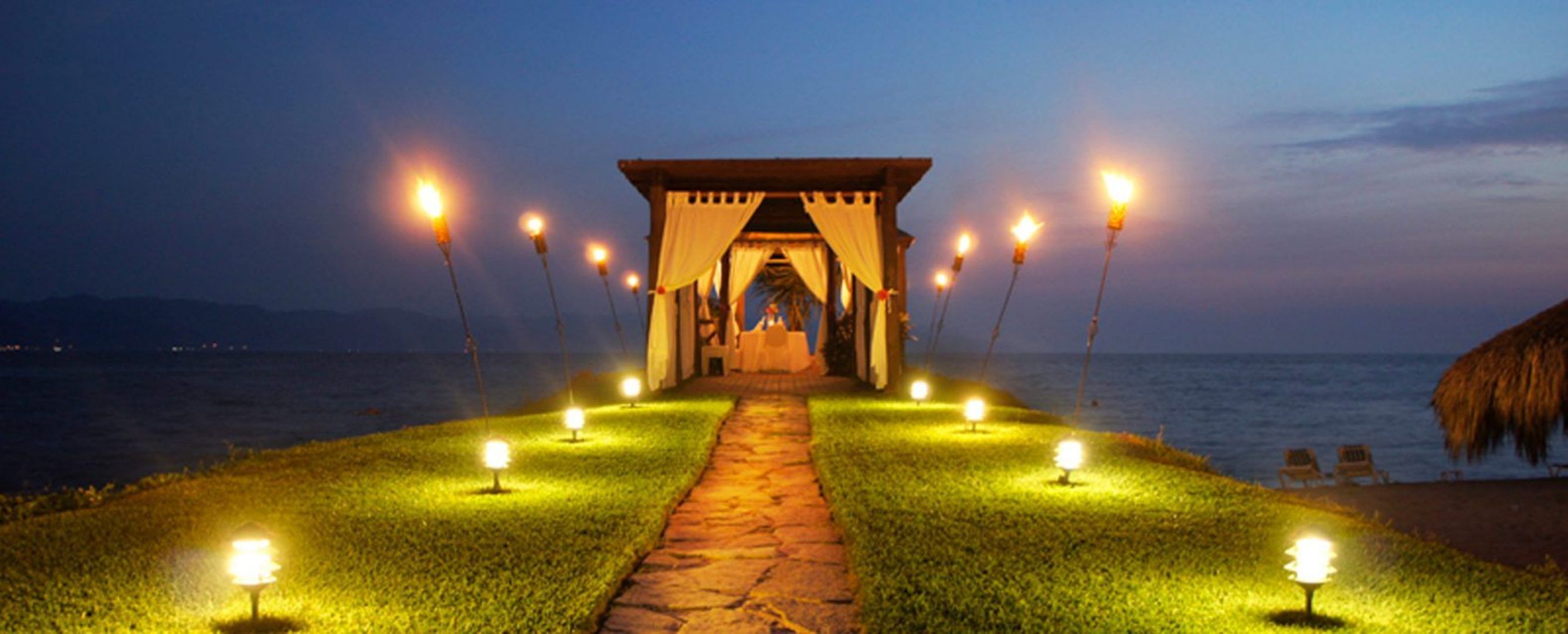 Beachfront 4-Star Condo on Banderas Bay in Puerto Vallarta