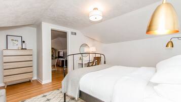 1 chambre, bureau, lit parapluie, Wi-Fi