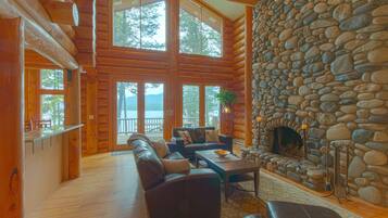 TV, fireplace, books, stereo