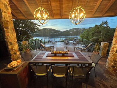 Updated Caribbean retreat, with solar and generator power backup