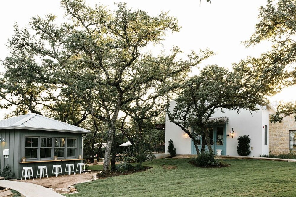 Luxury Retreat | Saltwater Pool | Onsite Restaurant