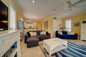 スマートテレビ、DVD プレーヤー、ビデオライブラリ