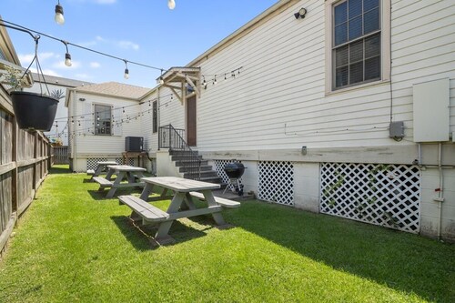 Treme Haven: Spacious Home Close to French Quarter