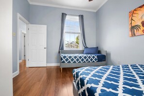 3 bedrooms, desk, iron/ironing board, travel cot - Dumaine Cozy Home Historic Getaways (New Orleans)