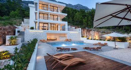 Soho Brela Deluxe - merinäköala-huoneisto