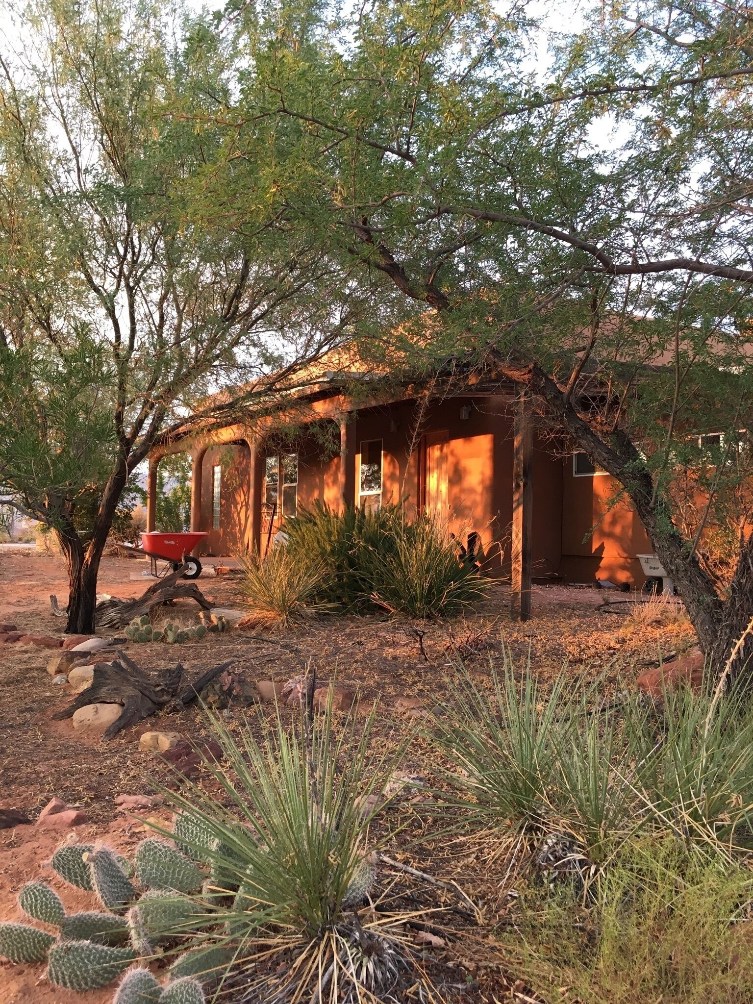 Shaded Oasis at Page/Lake Powell