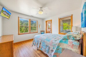 3 bedrooms, free WiFi, bed sheets