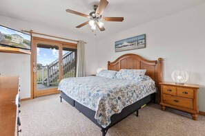 4 bedrooms, desk, free WiFi, bed sheets - Oceanview Home in Avon w/ Private Pool, Hot Tub, Game Room, Home Theater System (Avon)
