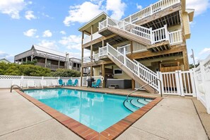 Outdoor pool, sun loungers - Oceanview Home in Avon w/ Private Pool, Hot Tub, Game Room, Home Theater System (Avon)