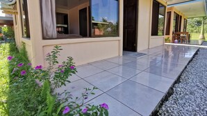 Villa familiar, 2 habitaciones, vista al jardín