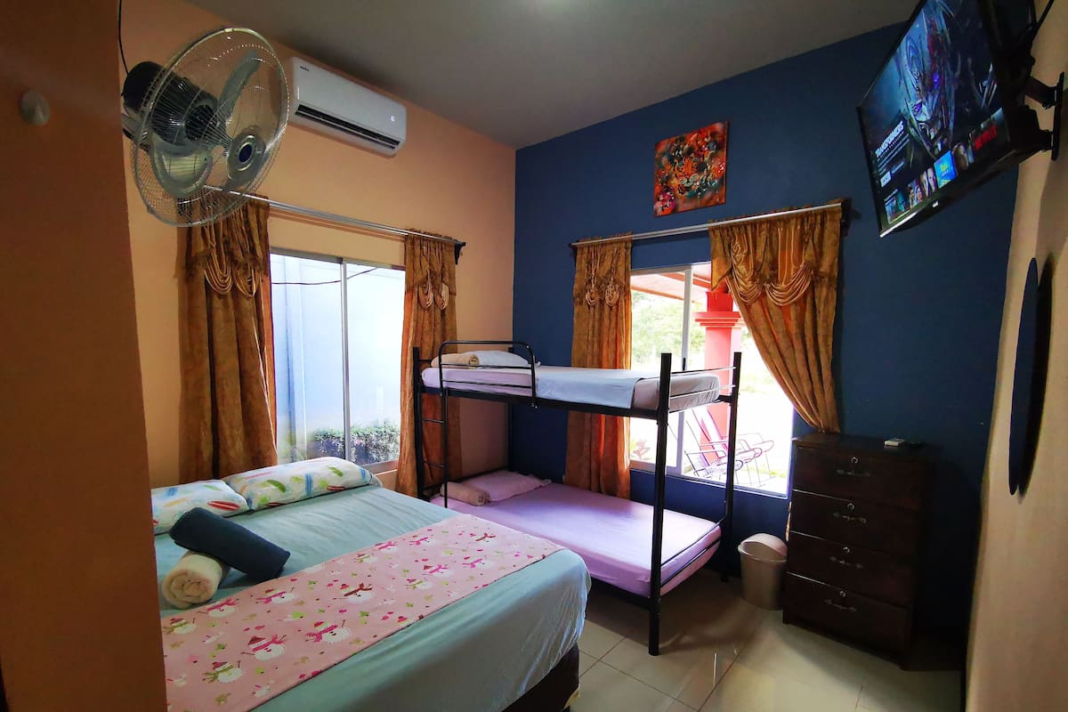Phòng Tiêu chuẩn, 1 phòng ngủ, quang cảnh vườn | Chăn bông, màn/rèm cản sáng, phòng cách âm