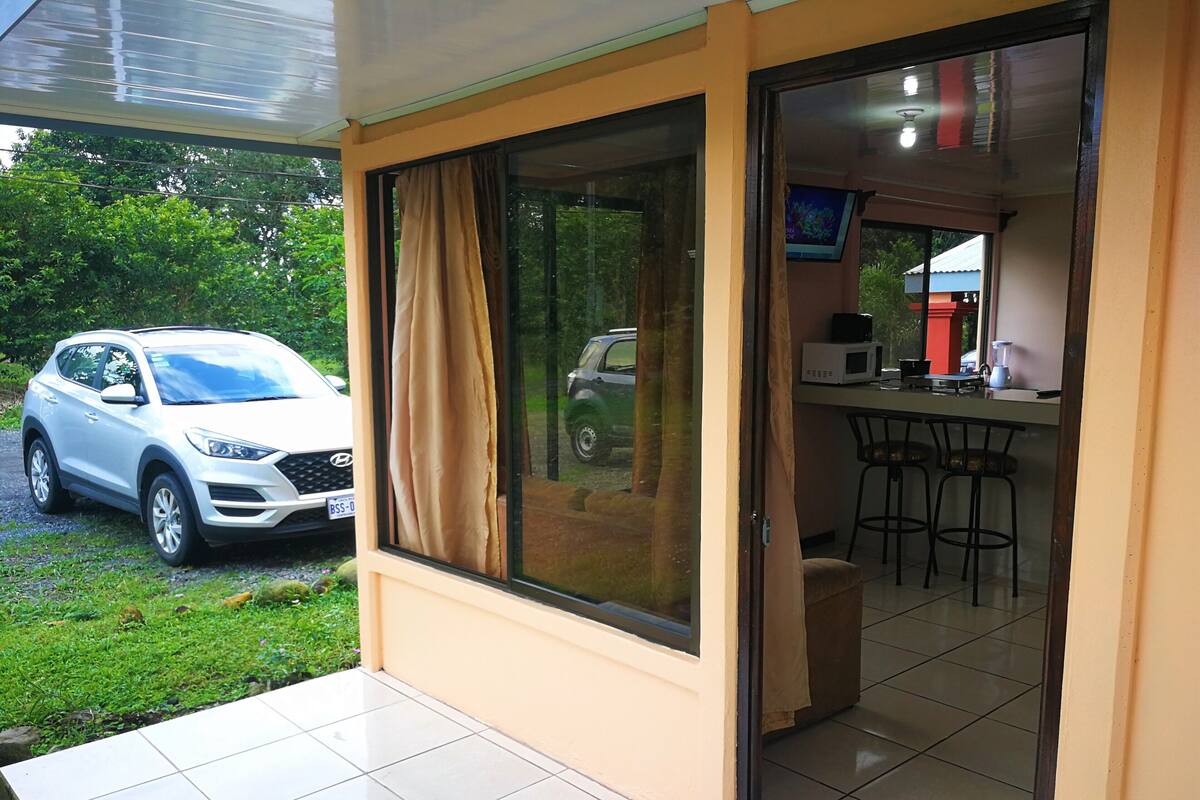 Biệt thự dành cho gia đình, 2 phòng ngủ, quang cảnh vườn | Chăn bông, màn/rèm cản sáng, phòng cách âm