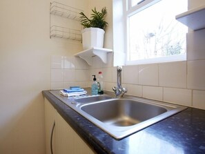 Superior Apartment, Private Bathroom (2) | Private kitchen