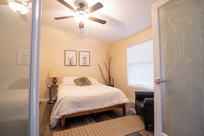 4 多间卧室、熨斗/熨衣板、旅行婴儿床、免费 WiFi