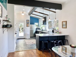 Fridge, microwave, oven, stovetop - One of a Kind Cottage Close to Downtown Pensacola & Bay Center ~15 min to Beach! (Pensacola)