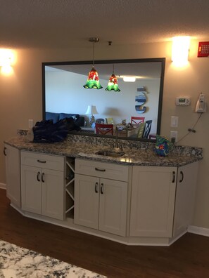 Interior - Serene Oceanfront Getaway Cherry Grove (North Myrtle Beach)3BR (North Myrtle Beach)