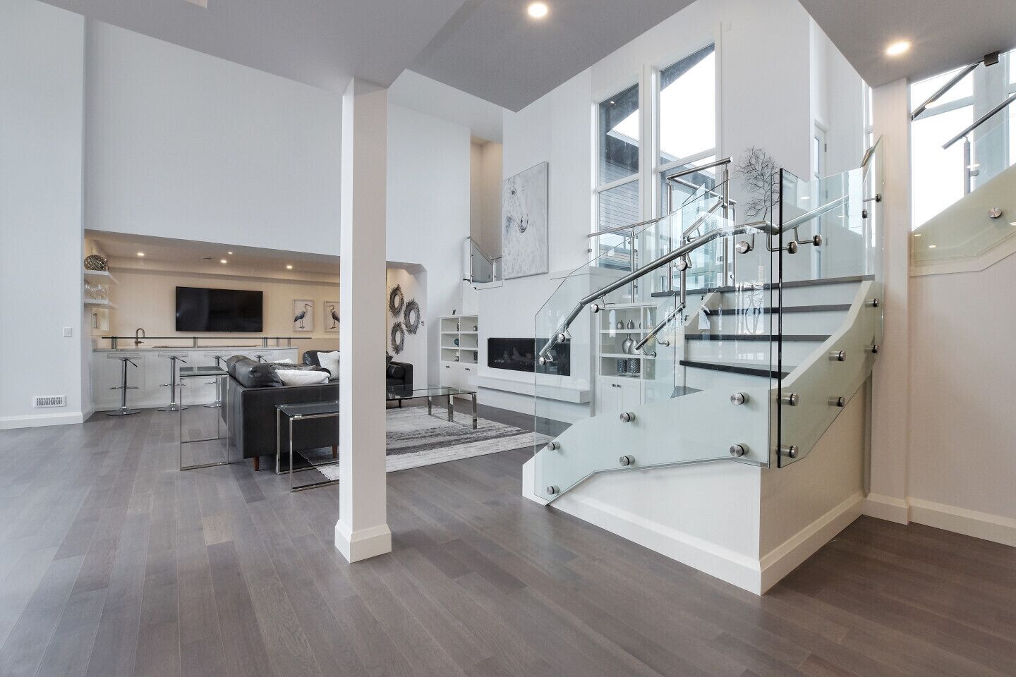 Waterfront Cottage on Lake Erie near Niagara Wine Region