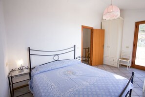 2 bedrooms