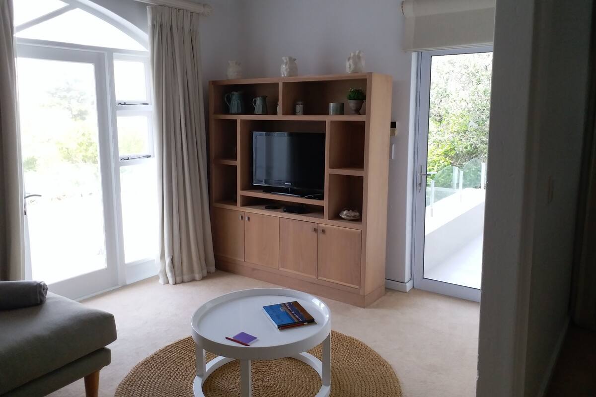 In-room safe, desk, blackout curtains, free WiFi