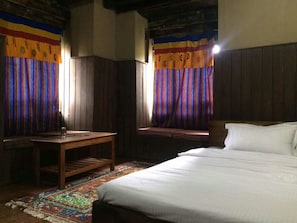 WiFi, bed sheets - Dawa Penjor Heritage Farmstay - Hostel (Paro)