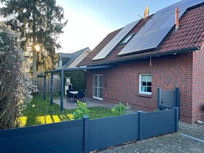 Outdoor dining - HOLIDAY HOUSE SEEOASE - Holiday HOUSE SEA OASE (Göhren-Lebbin)