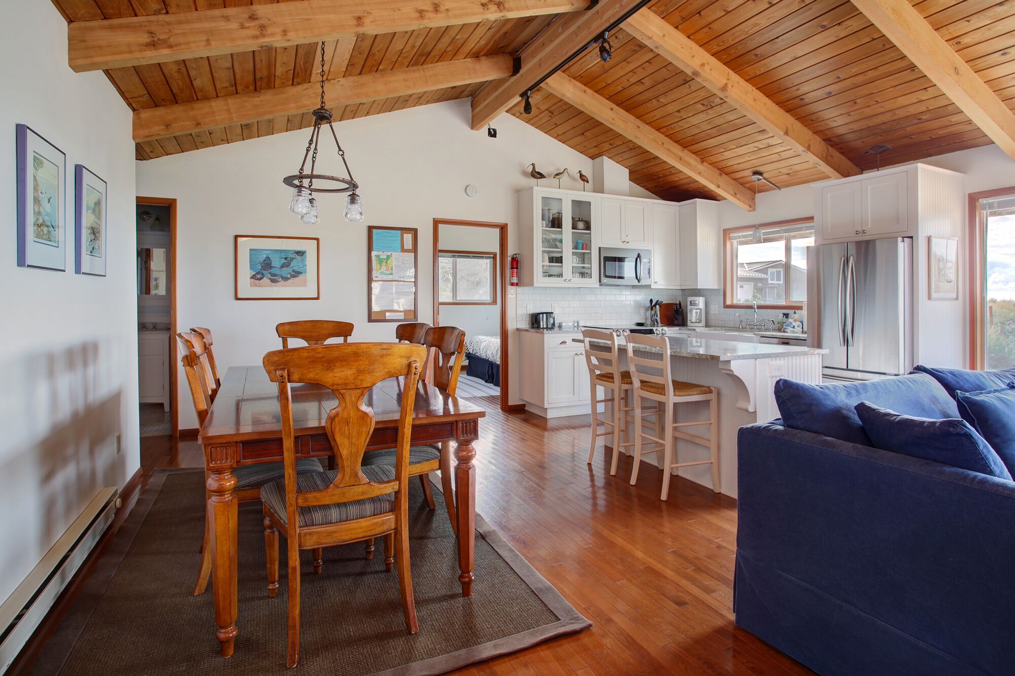 Gorgeous Remodeled Home, Steps From The Beach