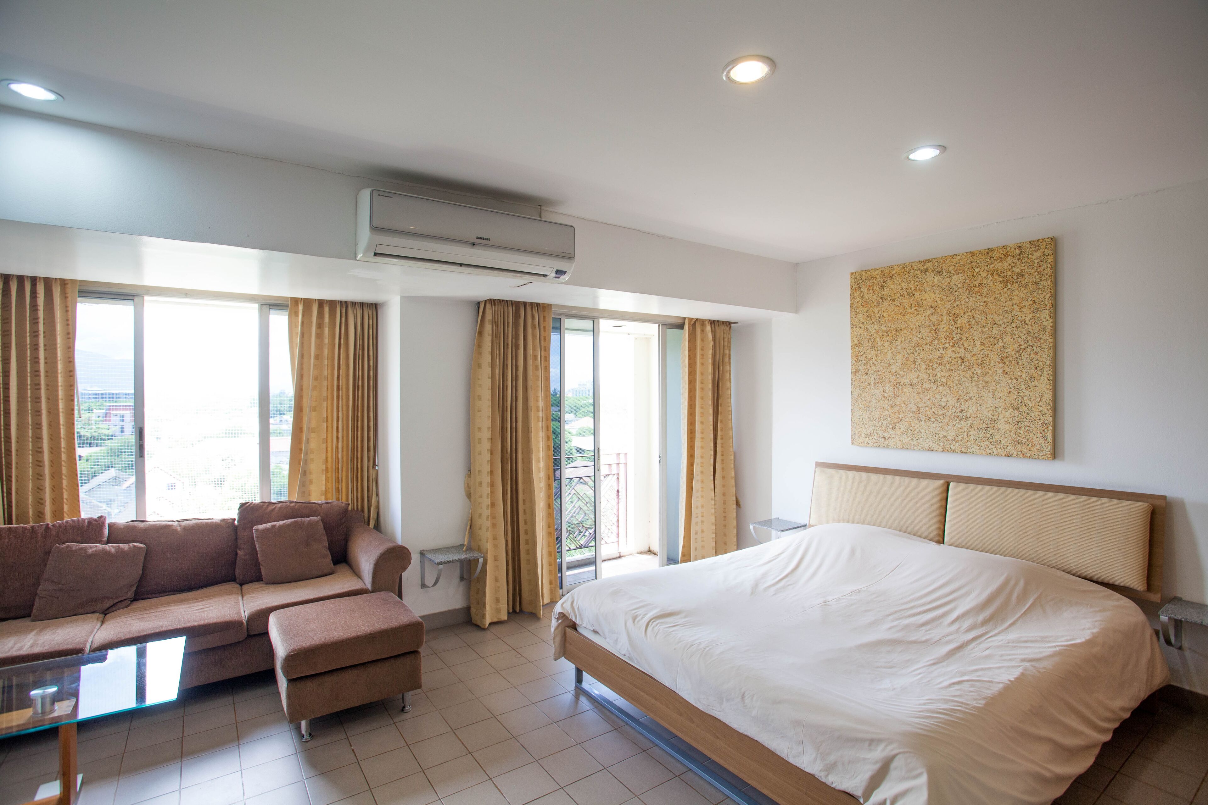 Night Bazaar Road - 40 Sqm - 7th Floor - King Size + Single Bed - Work-From-Home
