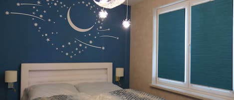 1 bedroom, WiFi, bed sheets