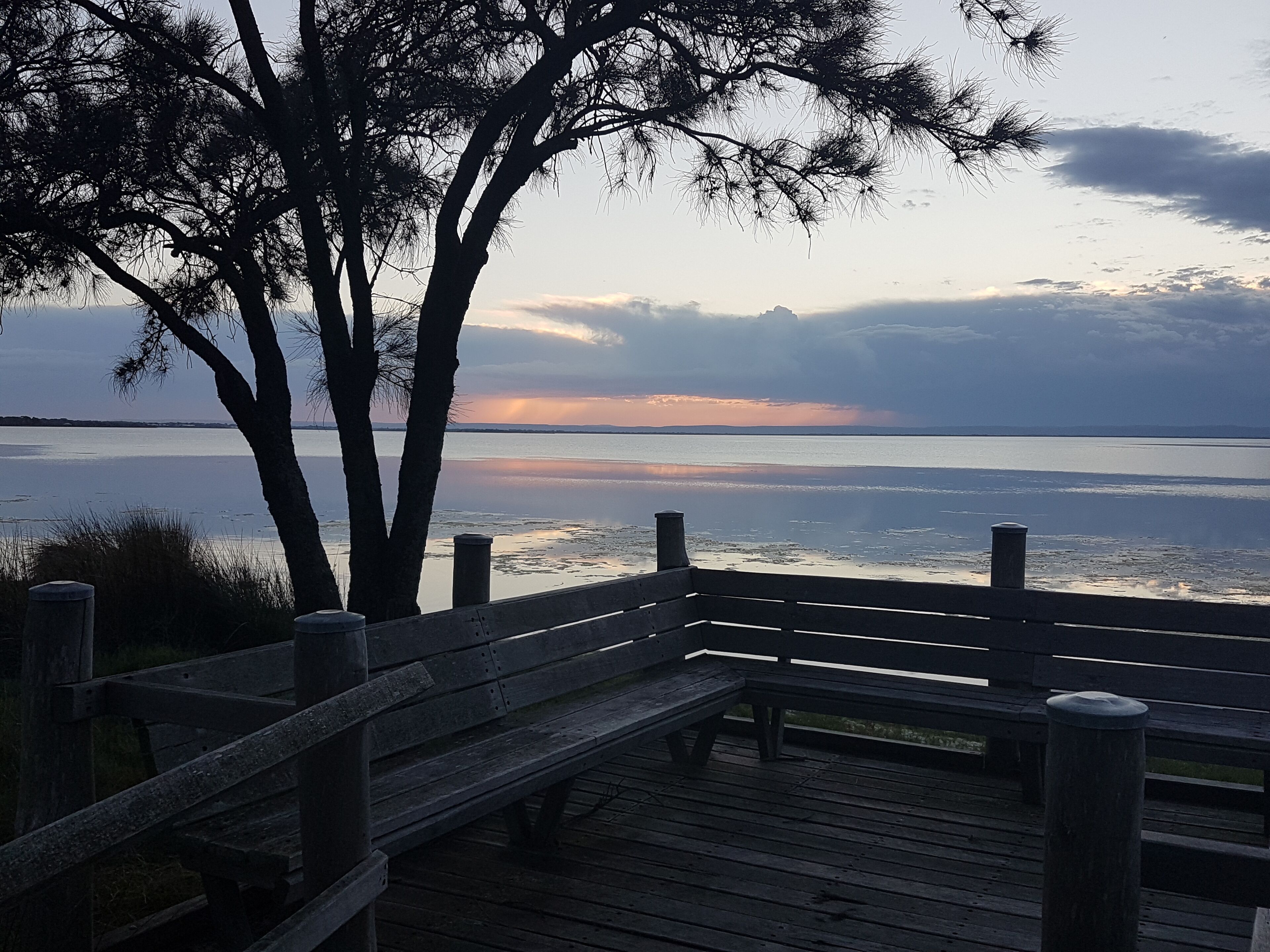 Estuary Waterfront - stunning views!