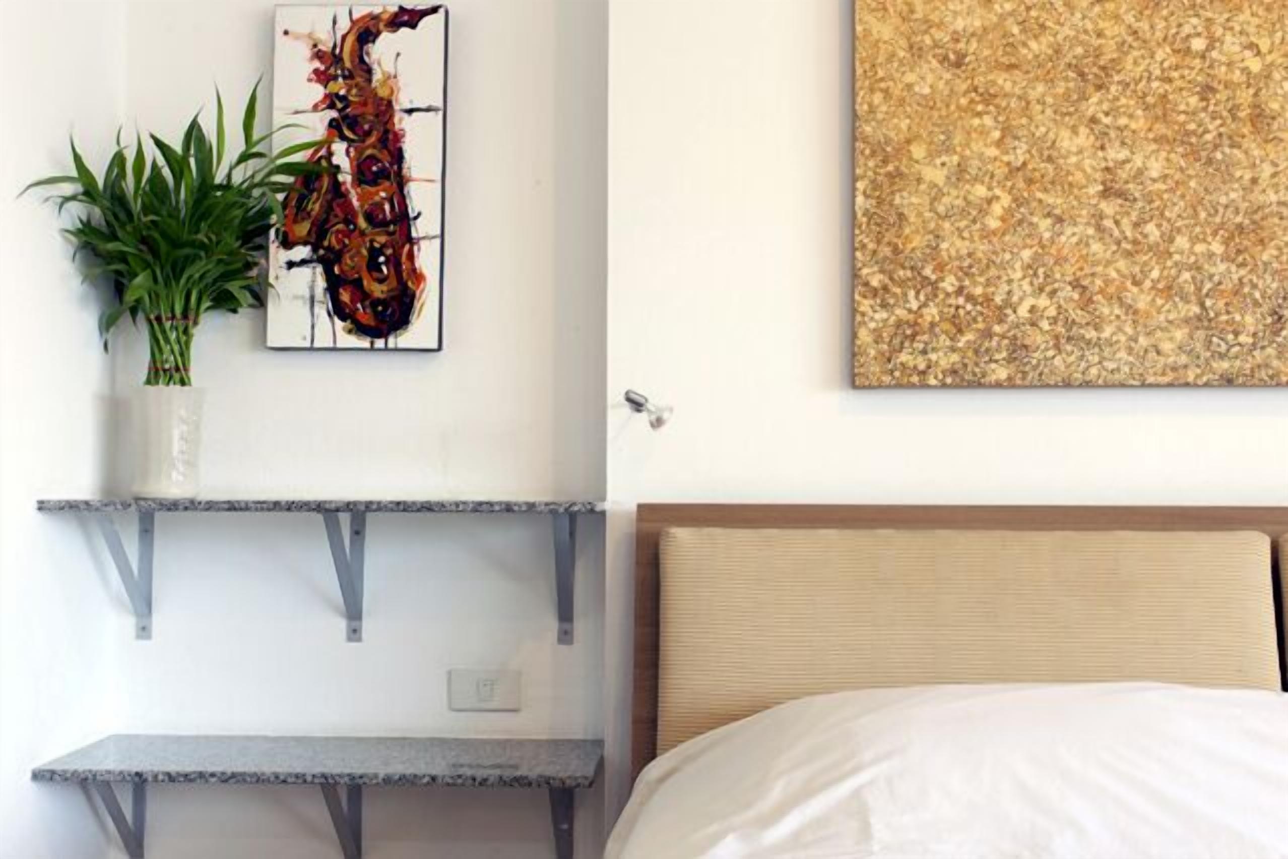 Night Bazaar Road - 55 Sqm - 3rd Floor - Work-From-Home & Fully Fitted Kitchen